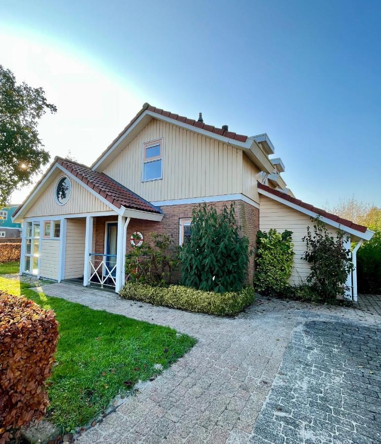 Villa Sudersee Workum Exterior photo